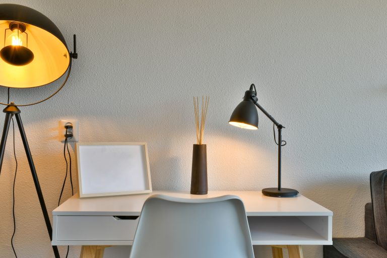 elegant desk with lamp 2021 10 21 02 45 16 utc